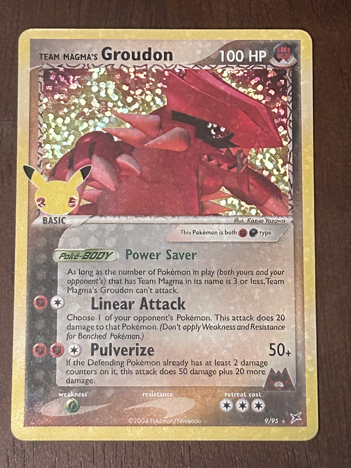 Team magma groudon (Near mint)